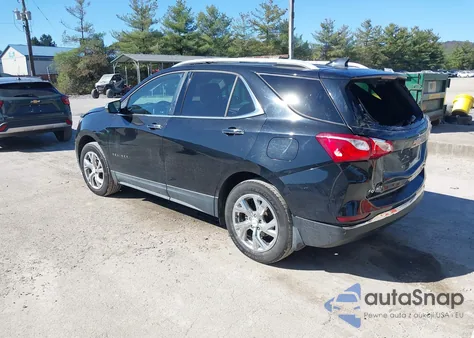 2018 Chevrolet Equinox Premier z USA, uszkodzony, nr VIN 2GNAXVEV9J6160895